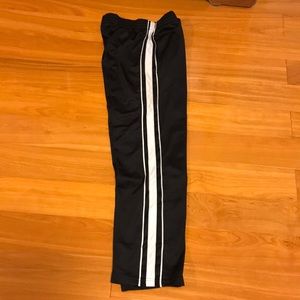 Carter’s boy black sports pant